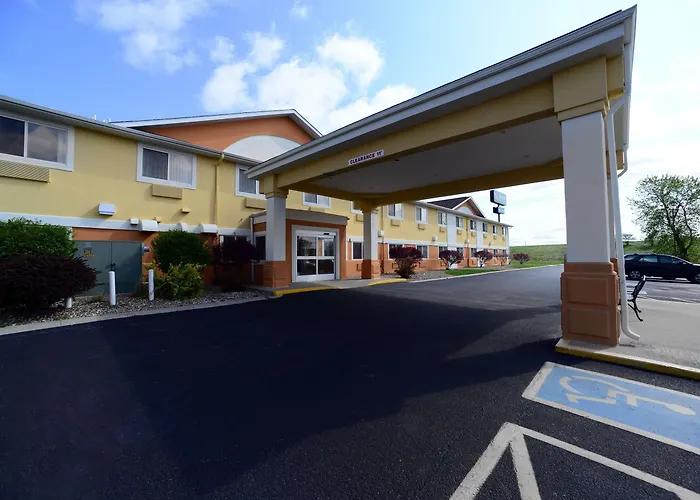 Hotel Quality & Southwest Near I-72 Springfield